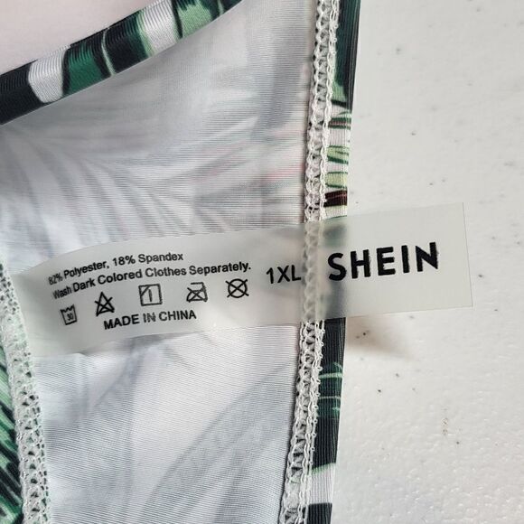 Plus Size Shein Two Piece Swimsuit - Picture 4 of 8
